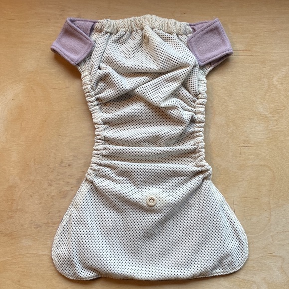 Grovia cloth diaper shell with terry/microfibre snap insert - Picture 3 of 3